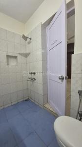 Image of 1700 Sq.ft 3 BHK Apartment / Flat for rent in DDA Sector Pocket B C, Vasant Kunj, New Delhi for Rs. 75000