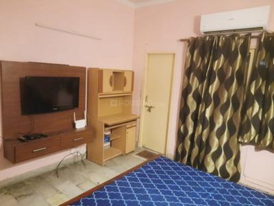 Bedroom Image of 1700 Sq.ft 3 BHK Apartment / Flat for sale in Shipra Suncity, Indirapuram Ghaziabad for Rs. 16500000