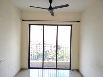 Living Room Image of 700 Sq.ft 1 BHK Apartment / Flat for rent in Raunak Bliss, Kasarvadavali Thane for Rs. 16000