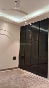 Bedroom Image of 2100 Sq.ft 4 BHK Builder Floor for sale in Gulmohar Park New Delhi for Rs. 120000000