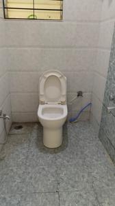 Bathroom Image of 600 Sq.ft 1 BHK Builder Floor for rent in HSR Layout Bengaluru for Rs. 23500