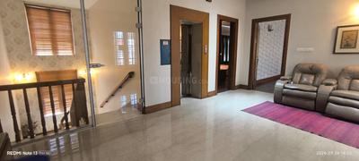 Bedroom Image of 5000 Sq.ft 3.5 BHK Independent House for sale in M.G. Road Kochi for Rs. 50000000