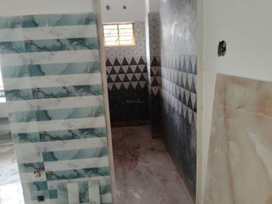 Bathroom Image of 480 Sq.ft 1 BHK Apartment / Flat for sale in Barasat Kolkata for Rs. 1400000