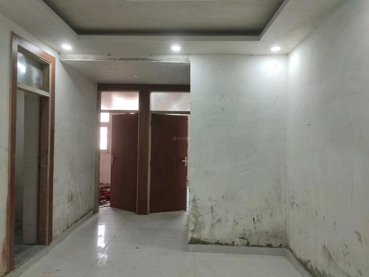 Rose Apartment Main Image 1