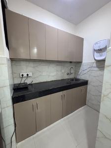Kitchen Image of 500 Sq.ft 1 BHK Independent House for rent in DLF Phase 3 Gurgaon for Rs. 30000