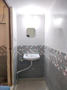 Passage Image of 600 Sq.ft 1 BHK Apartment / Flat for rent in Hongasandra Bengaluru for Rs. 17000