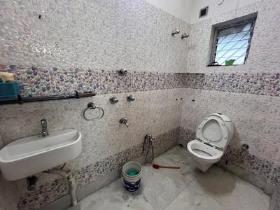 Bathroom Image of 1194 Sq.ft 3 BHK Apartment / Flat for sale in Behala Kolkata for Rs. 6000000