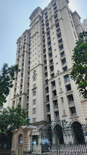 Hiranandani Meadows Main Image 1