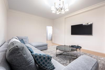 Living Room Image of 2270 Sq.ft 3 BHK Apartment / Flat for sale in DSR Altitudes, Osman Nagar Hyderabad for Rs. 19000000