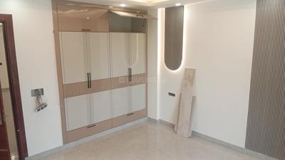 Bedroom Image of 2250 Sq.ft 3 BHK Builder Floor for sale in Sector 77 Faridabad for Rs. 25500000