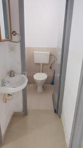 Bathroom Image of 640 Sq.ft 1 BHK Apartment / Flat for rent in Applewoods Satyesh Residency, Shela Ahmedabad for Rs. 21000