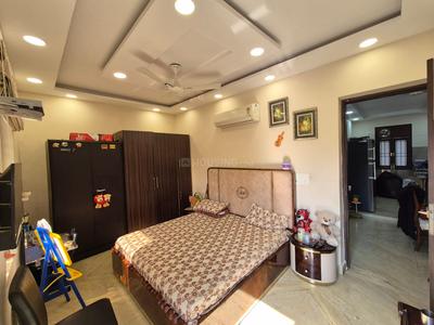 Bedroom Image of 2200 Sq.ft 3 BHK Builder Floor for sale in Tagore Garden Extension New Delhi for Rs. 24000000