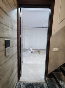 Image of 1125 Sq.ft 3 BHK Builder Floor for sale in Vikaspuri, New Delhi for Rs. 23000000