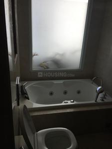 Bathroom Image of 4050 Sq.ft 4 BHK Builder Floor for rent in Safdarjung Development Area New Delhi for Rs. 300000