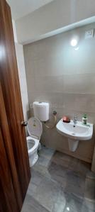 Bathroom Image of 950 Sq.ft 2 BHK Apartment / Flat for rent in Ashtekar Leela Grandeur, Hadapsar Pune for Rs. 35000