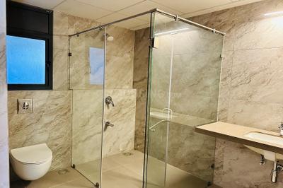 Bathroom Image of 4705 Sq.ft 4 BHK Apartment / Flat for sale in Synthesis Altius Viitor, Ambli Ahmedabad for Rs. 39992500