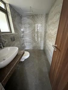 Bathroom Image of 2900 Sq.ft 4 BHK Apartment / Flat for sale in Hubtown Seasons, Chembur Mumbai for Rs. 110000000