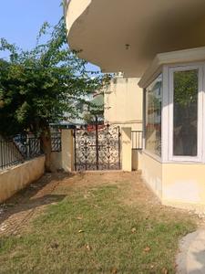 Image of 2880 Sq.ft 3 BHK Builder Floor for rent in Mayfield Garden Luxury Floors, Mayfield Garden, Gurgaon for Rs. 55000