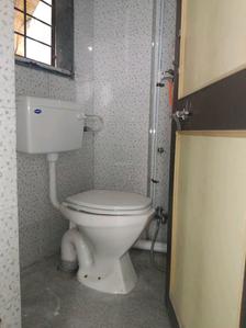 Common Bathroom One Image of 892 Sq.ft 1 BHK Apartment / Flat for sale in Trimurti Chandraabha, Dhayari Pune for Rs. 4650000