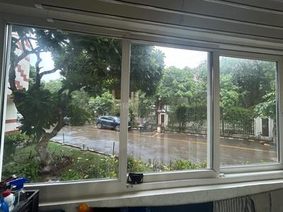 Balcony Image of 1100 Sq.ft 2 BHK Apartment / Flat for rent in Unitech Rakshak, Sector 41 Gurgaon for Rs. 75000