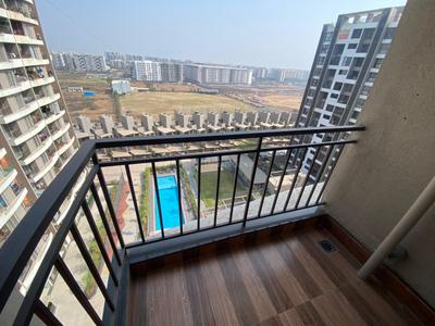 Balcony Image of 1100 Sq.ft 2 BHK Apartment / Flat for rent in Mantra Montana, Dhanori Pune for Rs. 26000