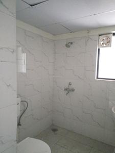 Common Bathroom Image of 750 Sq.ft 3 BHK Apartment / Flat for sale in Amolik Sankalp, Sector 85 Faridabad for Rs. 7500000