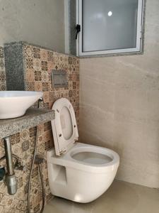 Common Bathroom One Image of 654 Sq.ft 1 BHK Apartment / Flat for sale in Lodha Upper Thane Ecopolis A B, Bhiwandi Thane for Rs. 4000000