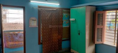 Bedroom Image of 730 Sq.ft 2 BHK Apartment / Flat for rent in Ariadaha Kolkata for Rs. 10500