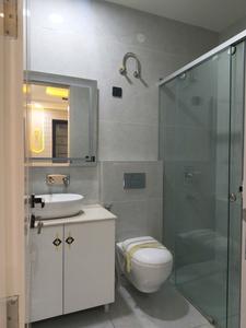 Common Bathroom Image of 2500 Sq.ft 4 BHK Builder Floor for sale in Indirapuram Ghaziabad for Rs. 23500000