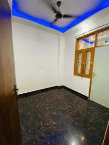 Bedroom Image of 1150 Sq.ft 2 BHK Apartment / Flat for rent in Uttam Nagar New Delhi for Rs. 14499