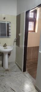 Bathroom Image of 800 Sq.ft 2 BHK Builder Floor for rent in Pratap Nagar Jaipur for Rs. 20000