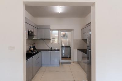Kitchen Image of 2000 Sq.ft 3 BHK Apartment / Flat for rent in Vajram Esteva, Bellandur Bengaluru for Rs. 130000