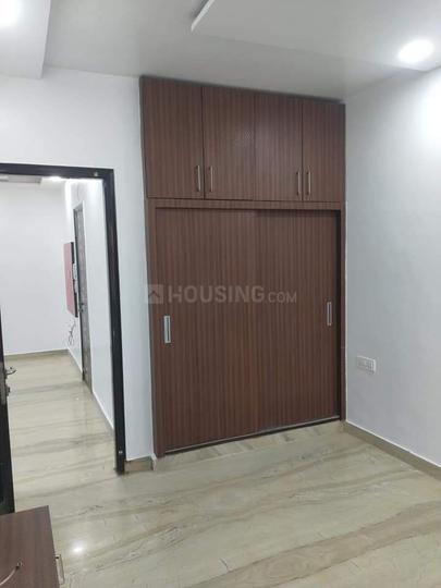 Bedroom Image of 1000 Sq.ft 3 BHK Builder Floor for rent in Sector 24 Rohini New Delhi for Rs. 20000