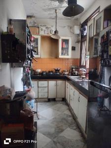 Kitchen Image of 1500 Sq.ft 4 BHK Builder Floor for sale in Palm Mayfield Garden, Sector 50 Gurgaon for Rs. 19000000