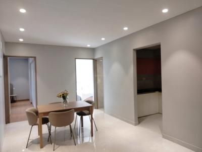 Living Room Image of 3600 Sq.ft 5 BHK Apartment / Flat for sale in Raiaskaran, Andheri West Mumbai for Rs. 156500000