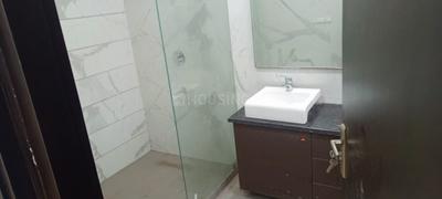 Bathroom Image of 1800 Sq.ft 3 BHK Builder Floor for rent in Subhash Nagar New Delhi for Rs. 66000