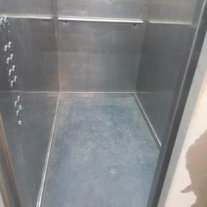 Bathroom Image of 2650 Sq.ft 4.5 BHK Apartment / Flat for rent in  The Vark Cooperative Group Housing Society, Sector 48 Faridabad for Rs. 40000
