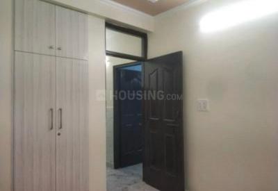 Bedroom Image of 1000 Sq.ft 3 BHK Builder Floor for sale in Jamia Nagar New Delhi for Rs. 9500000