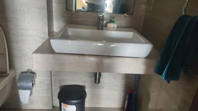 Image of 1200 Sq.ft 3 BHK Apartment / Flat for rent in Raheja Ridgewood, Goregaon East, Mumbai for Rs. 130000