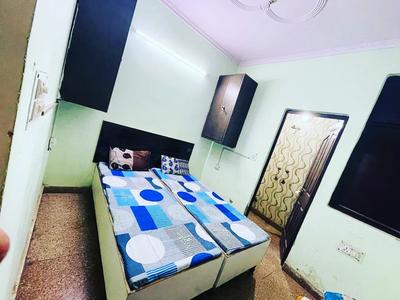 Bedroom Image of Aaru P.G. in Mukherjee Nagar, New Delhi