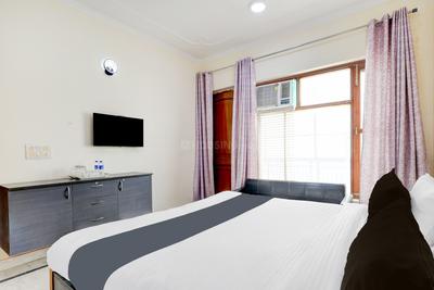 Bedroom Image of Lotus PG in Sector 56, Gurgaon