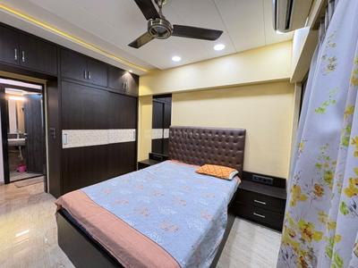 Bedroom Image of 800 Sq.ft 2 BHK Apartment / Flat for rent in Kanakia Niharika, Thane West Thane for Rs. 60000