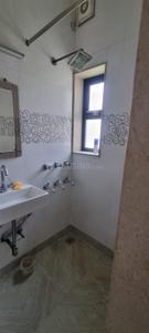 Bathroom Image of 1550 Sq.ft 3 BHK Apartment / Flat for sale in Purvasha Apartments, Mayur Vihar Phase 1 New Delhi for Rs. 26500000