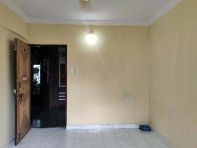 Living Room Image of 600 Sq.ft 1 BHK Apartment / Flat for rent in Thane West Thane for Rs. 20000
