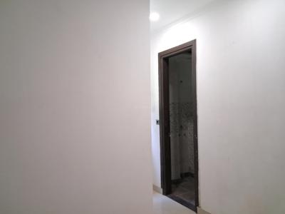 Bedroom Image of 2200 Sq.ft 4.5 BHK Apartment / Flat for sale in JMD Siddhi Vinayak by JMD Construction, Sector 73 Noida for Rs. 7600000