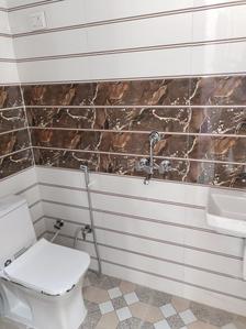 Image of 630 Sq.ft 2 BHK Builder Floor for rent in Dwarka Mor, New Delhi for Rs. 15500