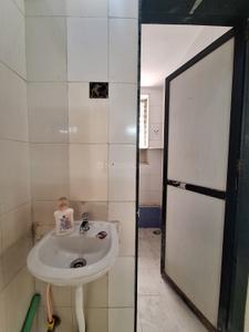 Bathroom Image of 585 Sq.ft 1 BHK Apartment / Flat for sale in Vashi Navi Mumbai for Rs. 16000000