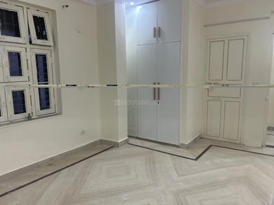 Bedroom Image of 1500 Sq.ft 3 BHK Builder Floor for rent in Rajouri Garden New Delhi for Rs. 50000