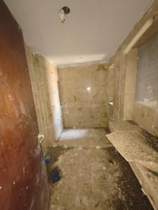 Bathroom Image of 4000 Sq.ft 4 BHK Apartment / Flat for sale in Raiaskaran, Andheri West Mumbai for Rs. 180000000