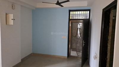 Living Room Image of 875 Sq.ft 2 BHK Apartment / Flat for sale in Ajnara Le Garden, Noida Extension Greater Noida for Rs. 6700000